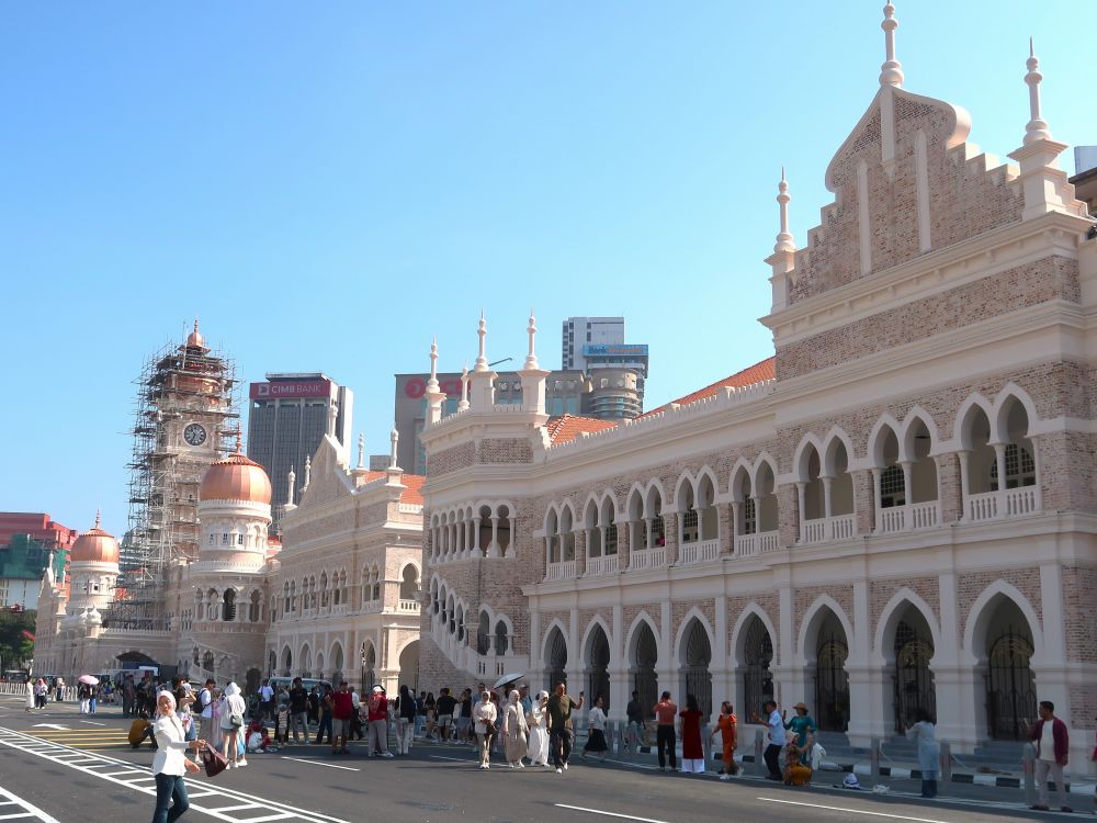 ムルデカ広場3