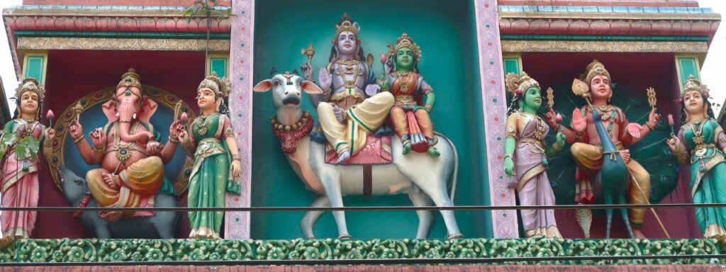 神様ファミリー