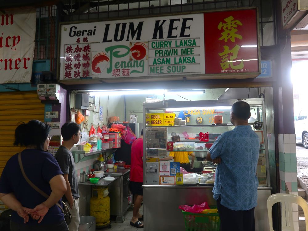 フードコート３