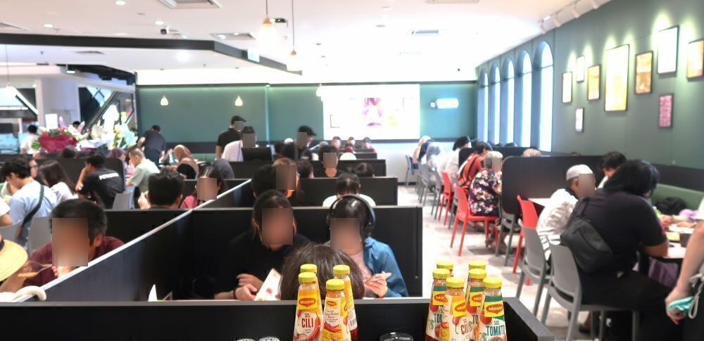 店内1