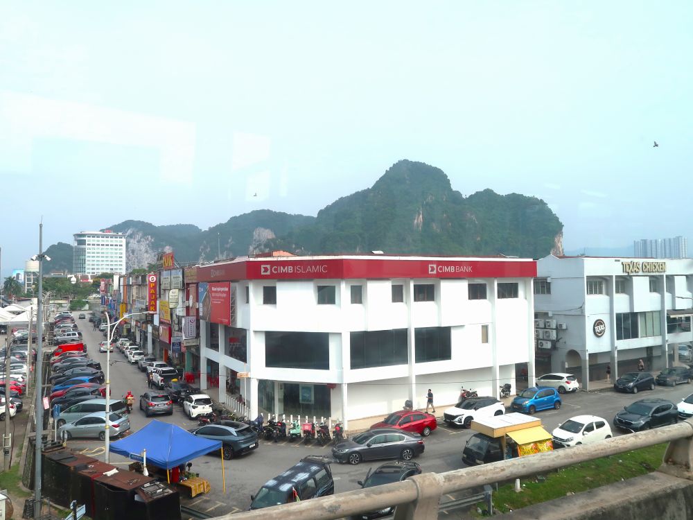 岩山