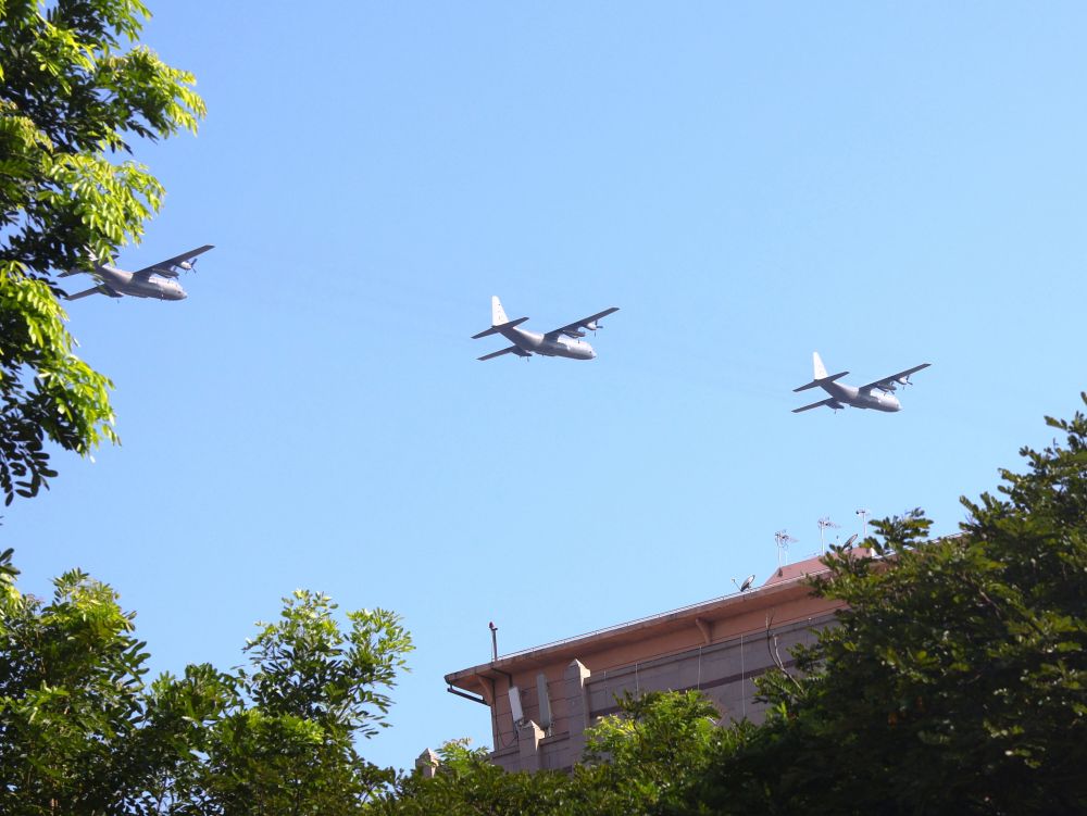 輸送機